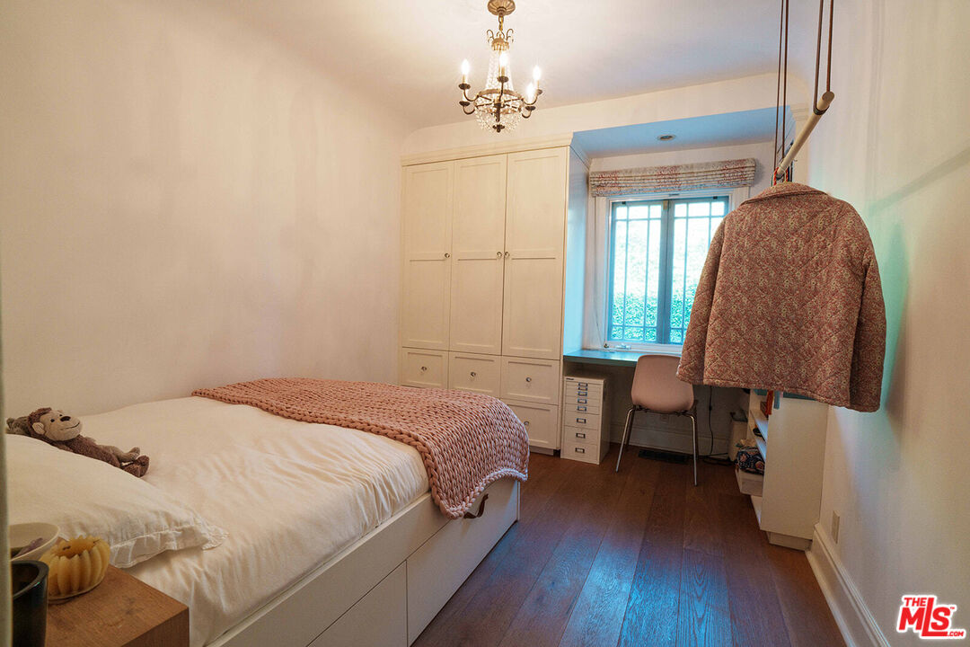 Property photo 40