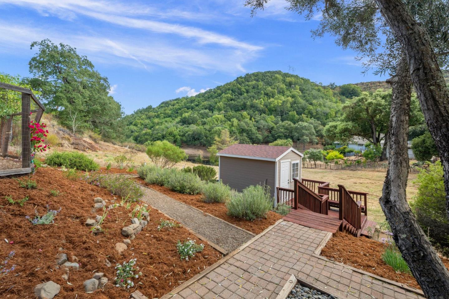 Property photo 40