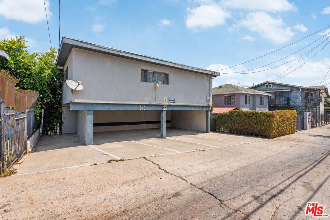 Property photo 12