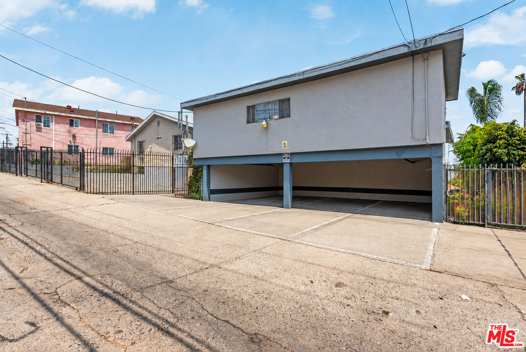 Property photo 14