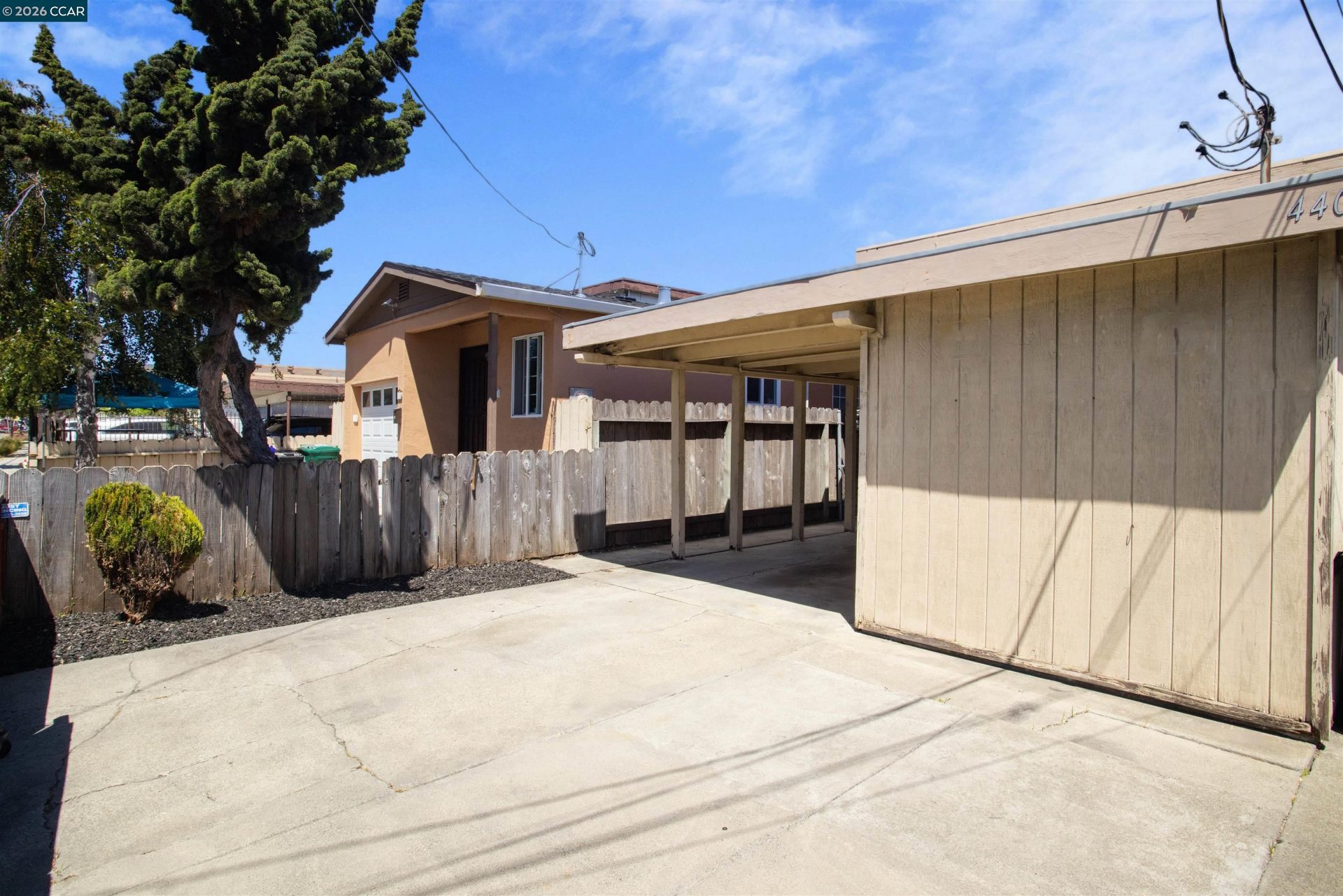 Property photo 35