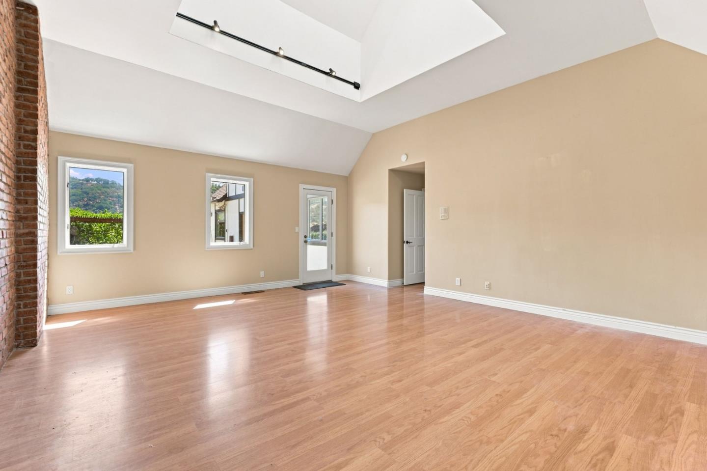 Property photo 36