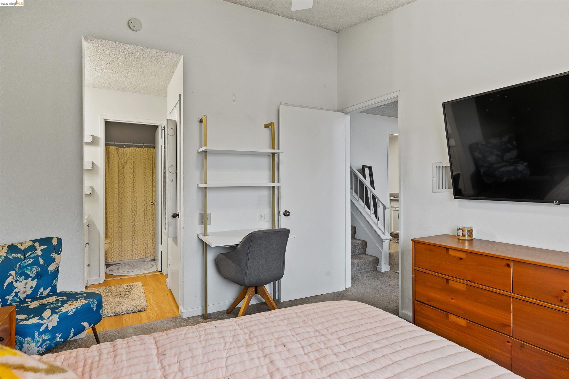 Property photo 31