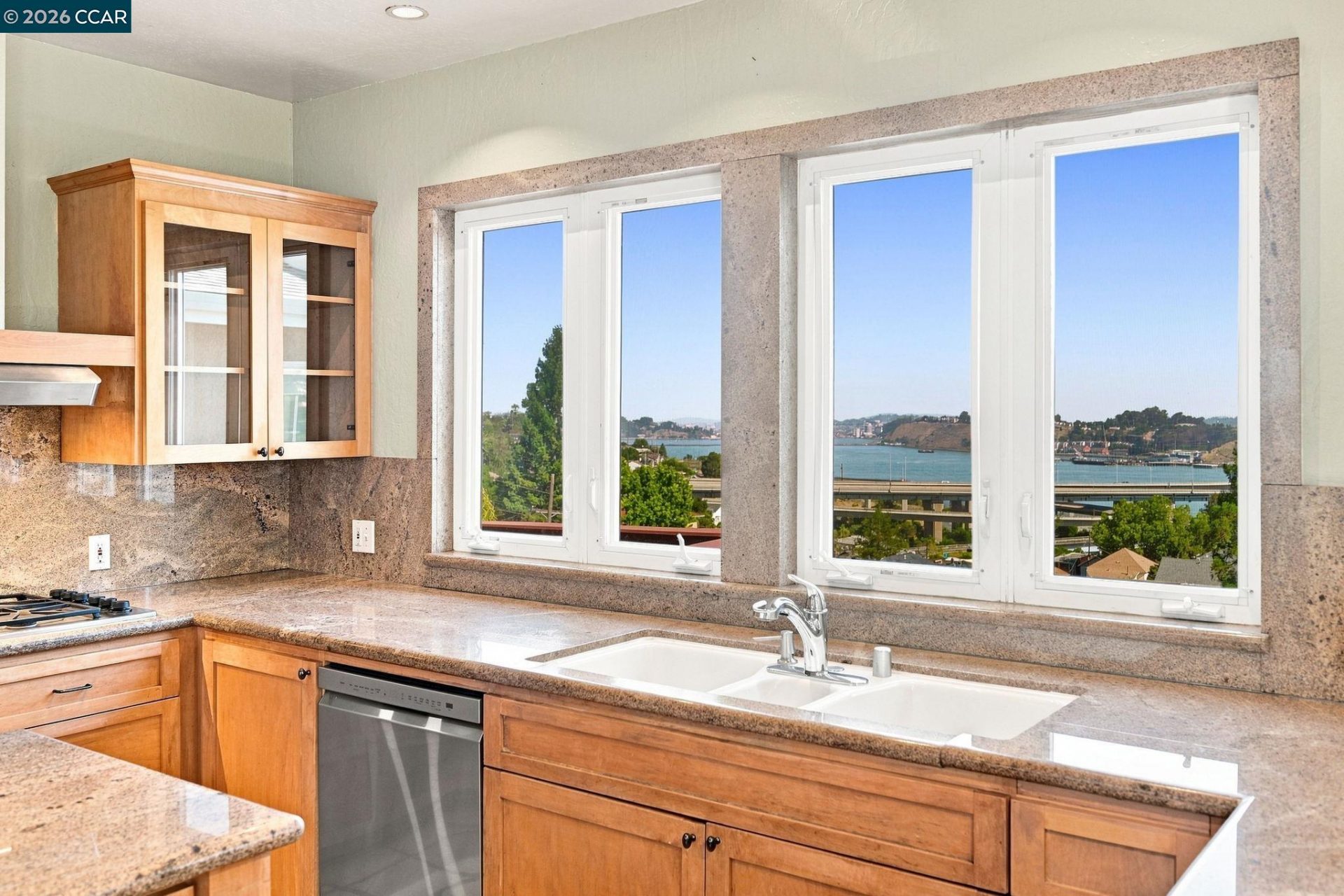 Property photo 35