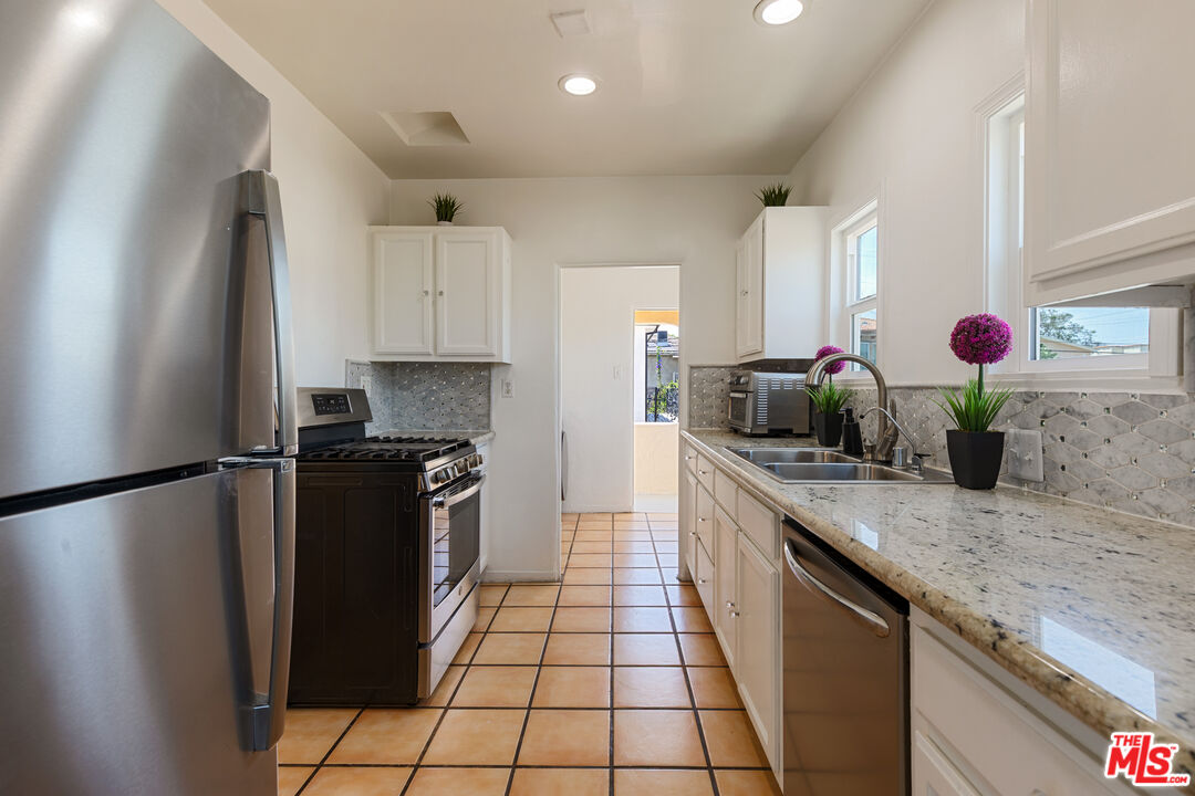 Property photo 46