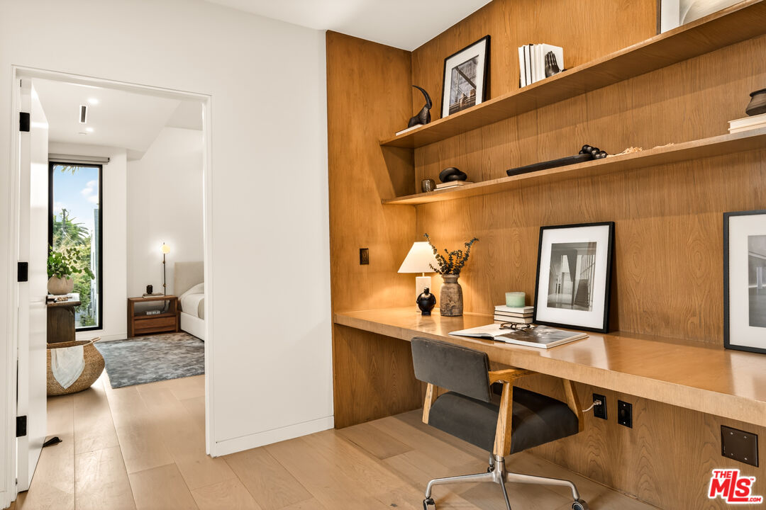 Property photo 28