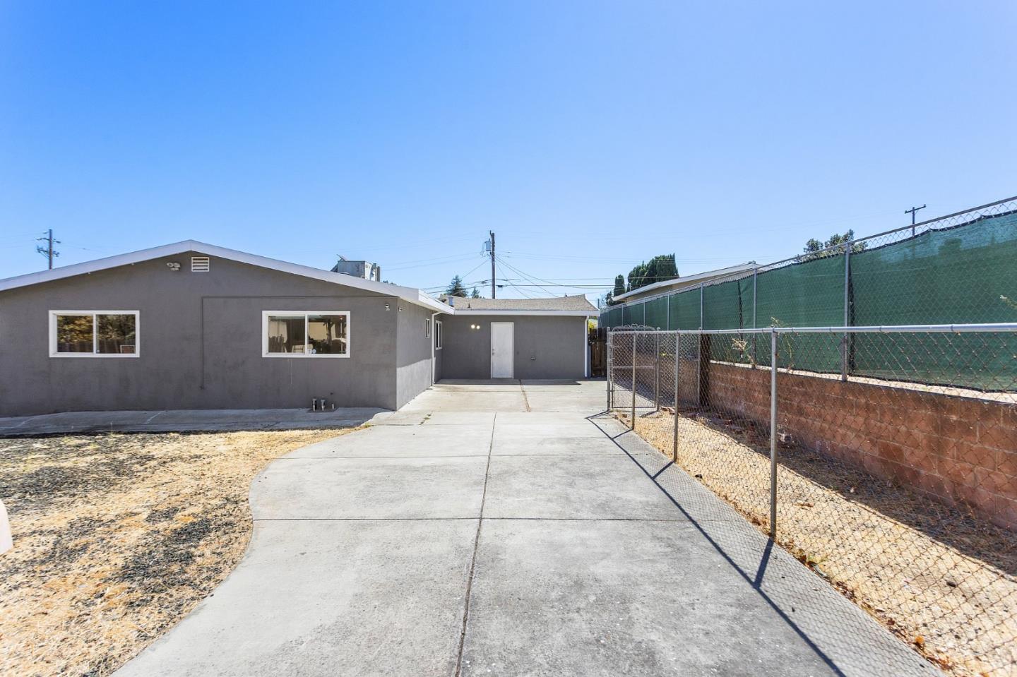 Property photo 36