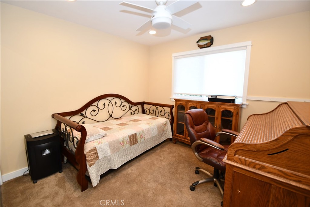Property photo 38