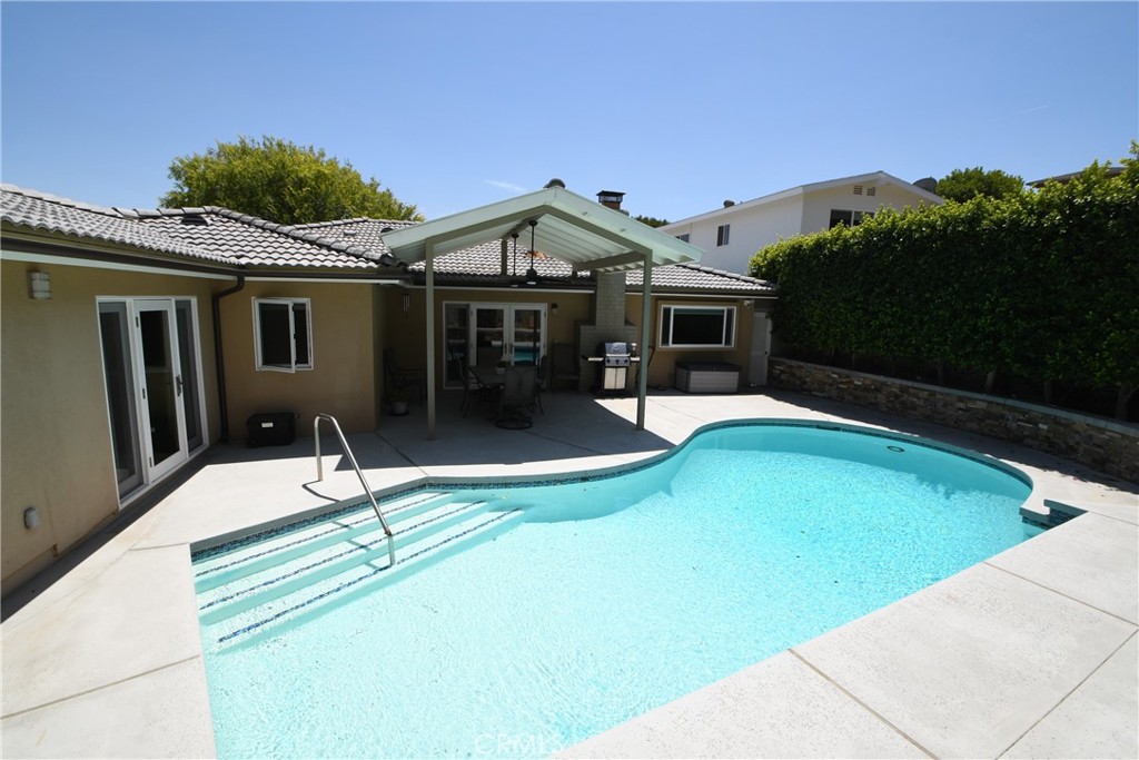 Property photo 44