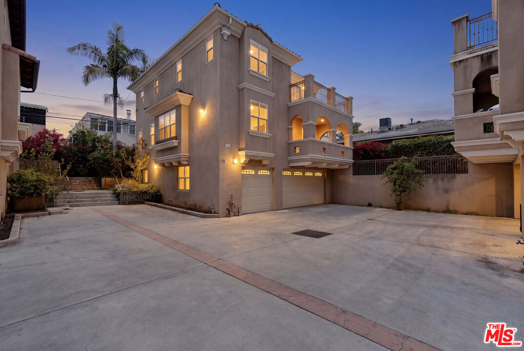 Property photo 38