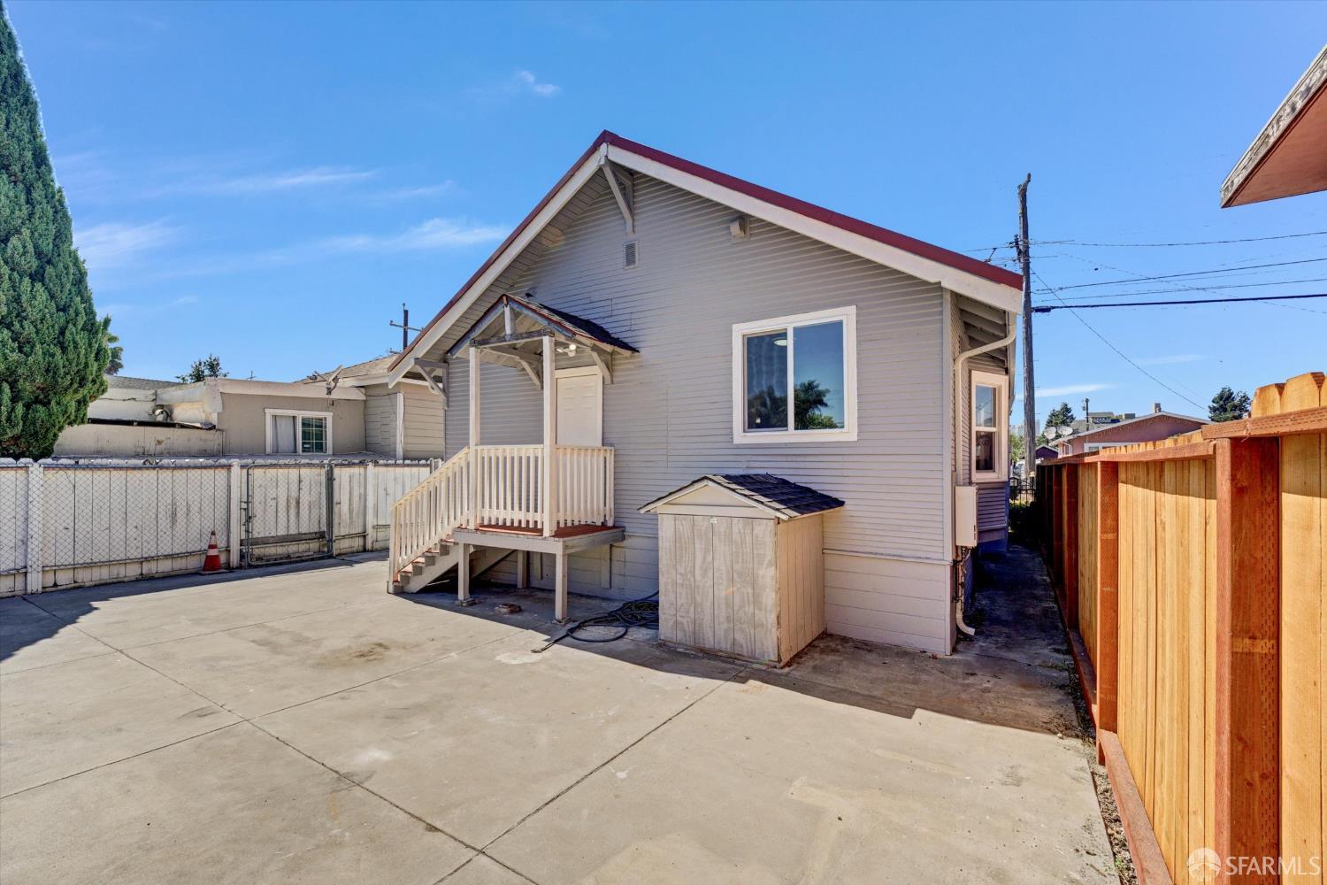 Property photo 32
