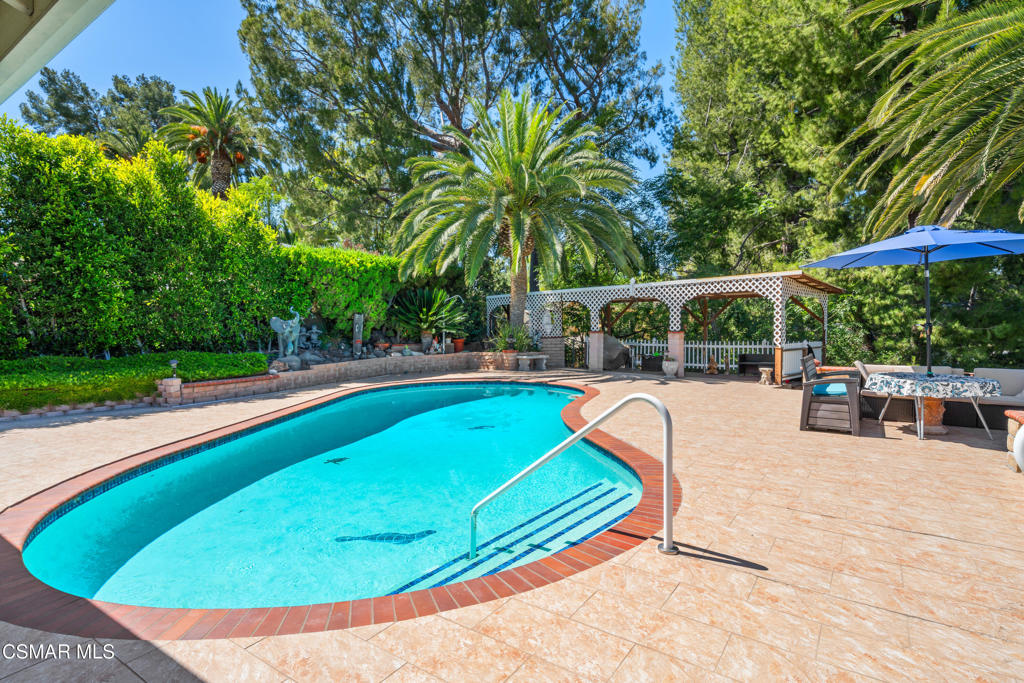 Property photo 37
