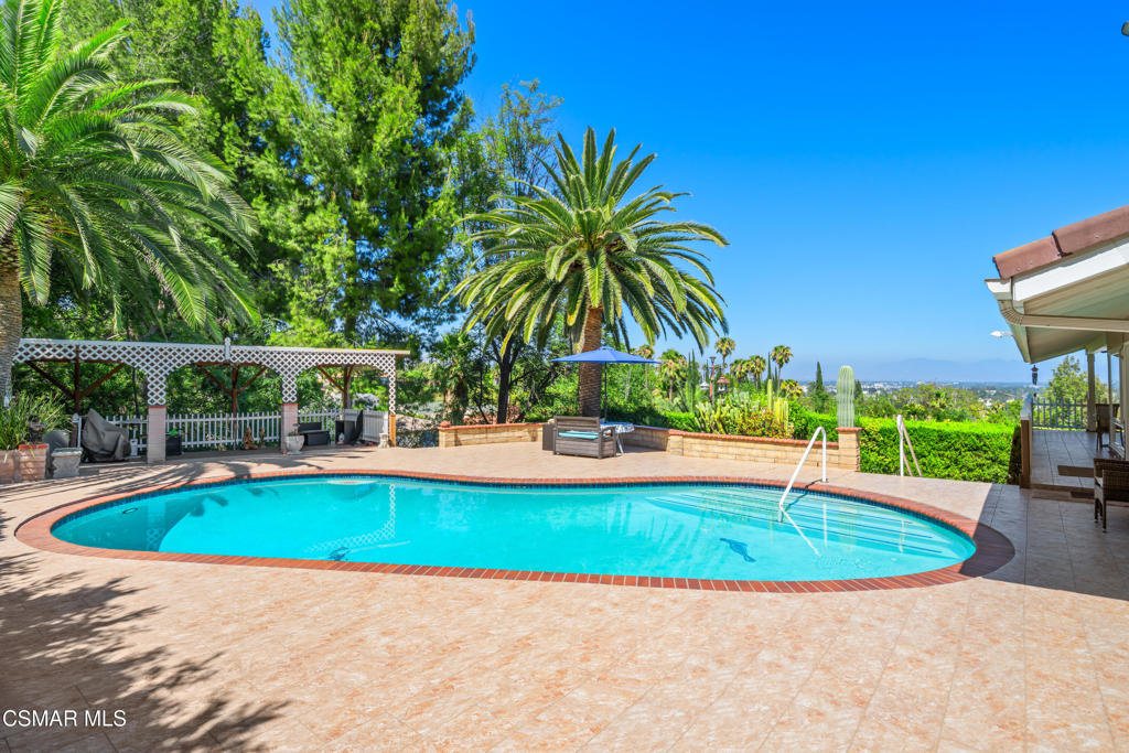 Property photo 38