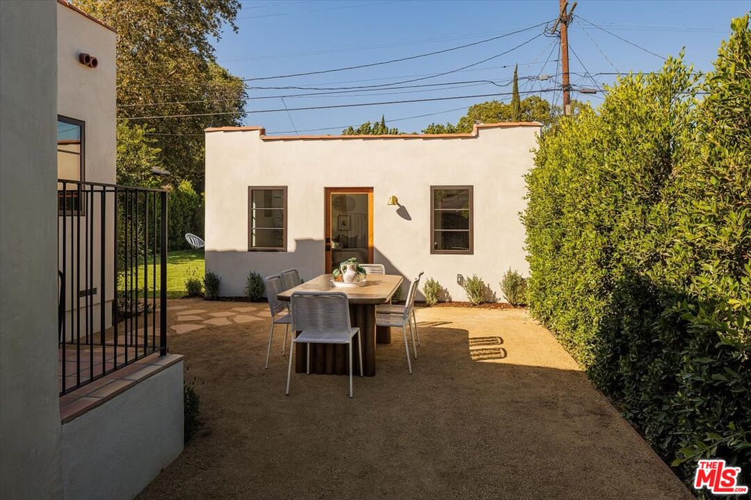 Property photo 38