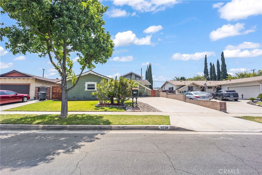 Property photo 43