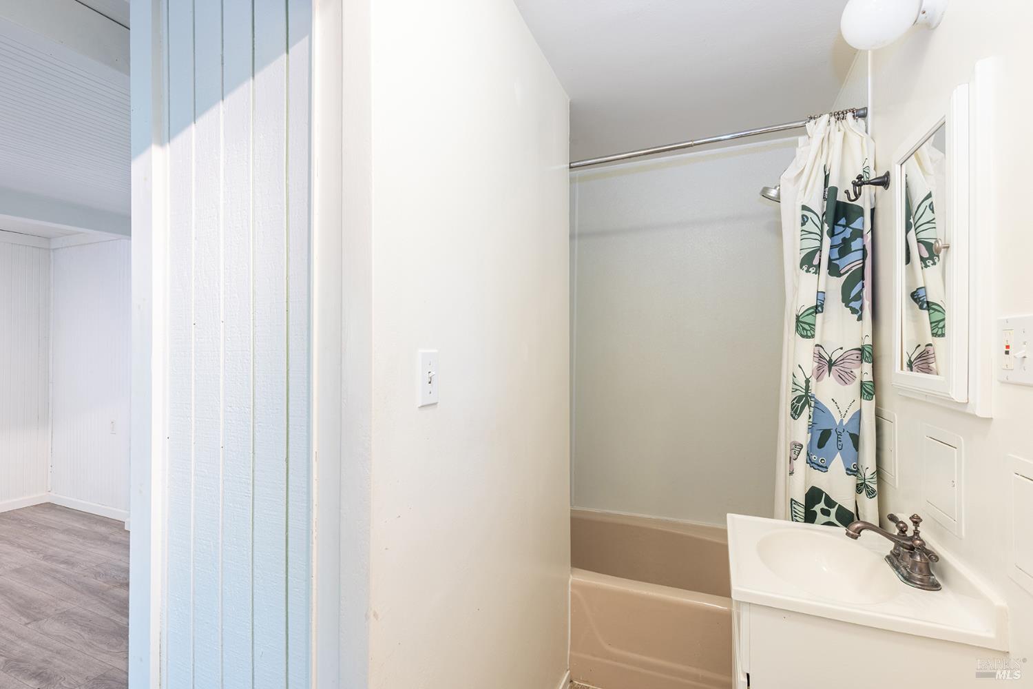 Property photo 50