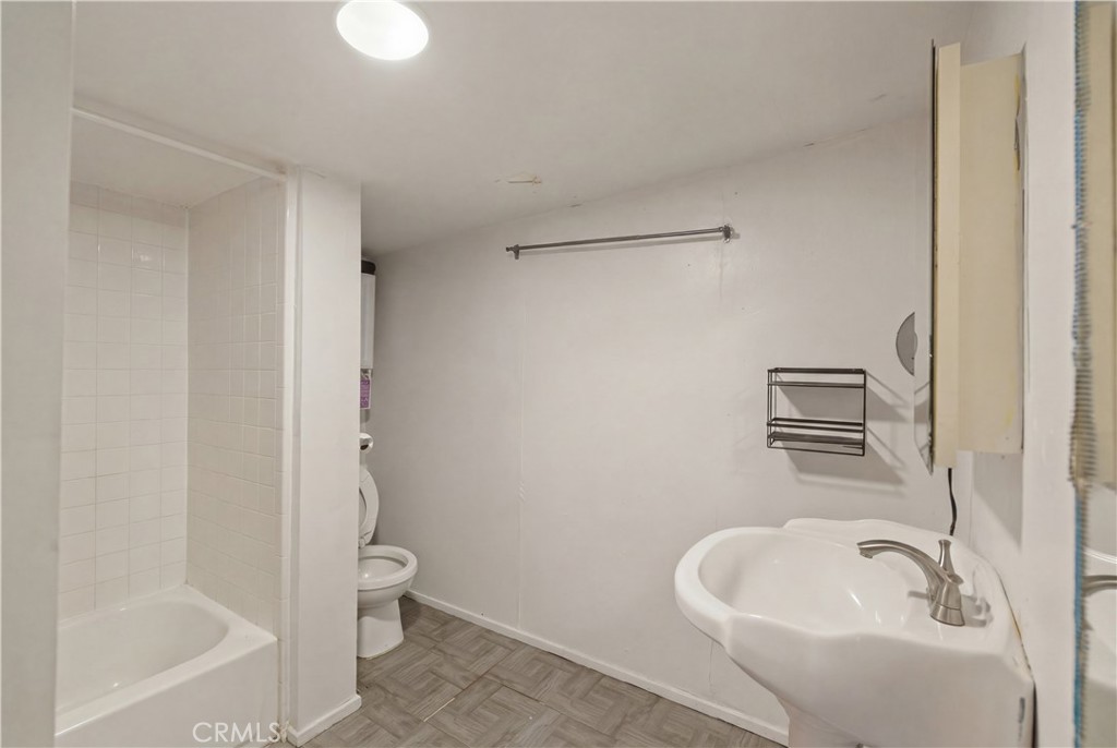 Property photo 44