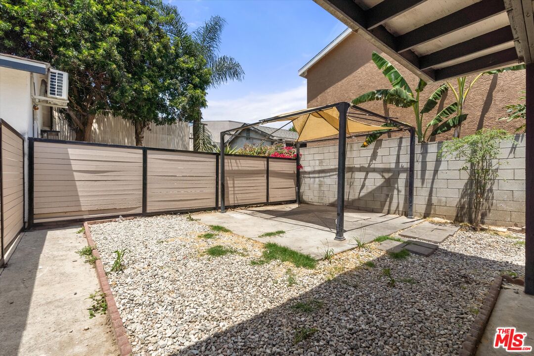 Property photo 24