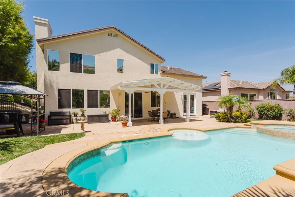 Property photo 32