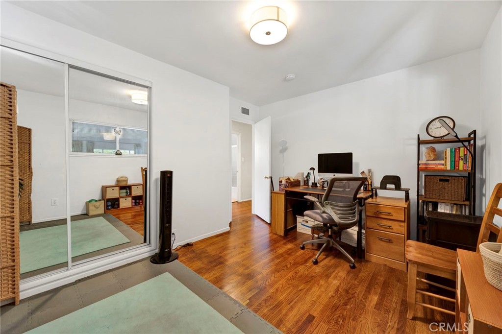 Property photo 37