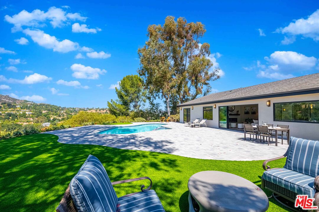 Property photo 36