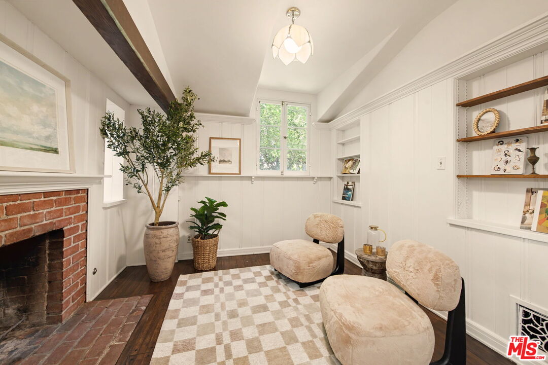 Property photo 24