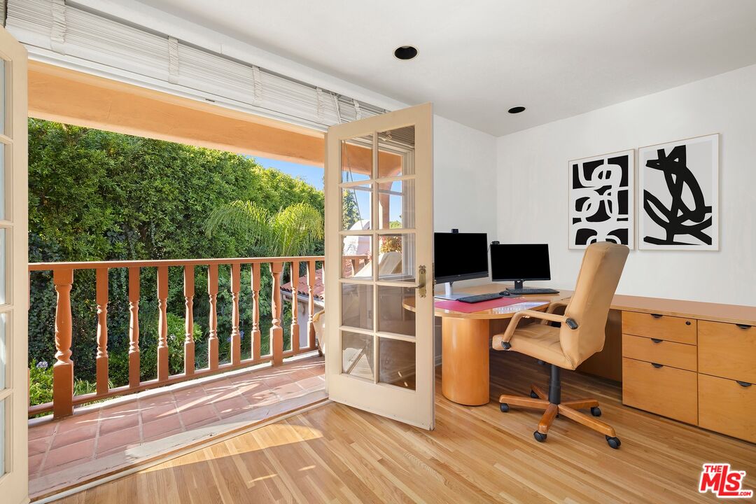 Property photo 24