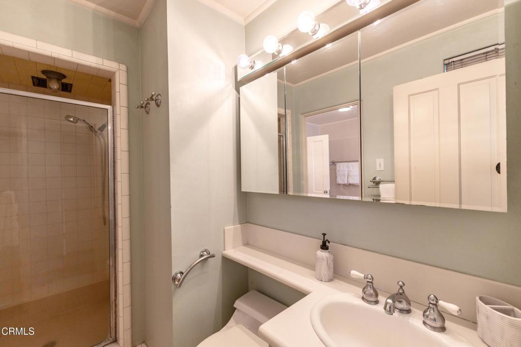 Property photo 35