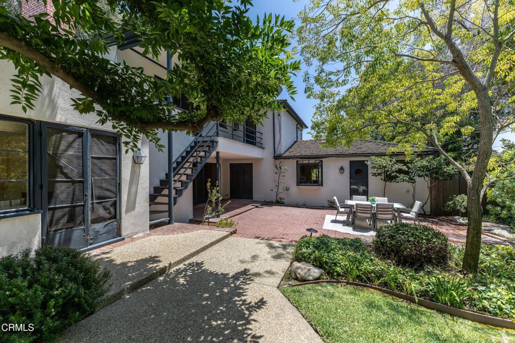 Property photo 43