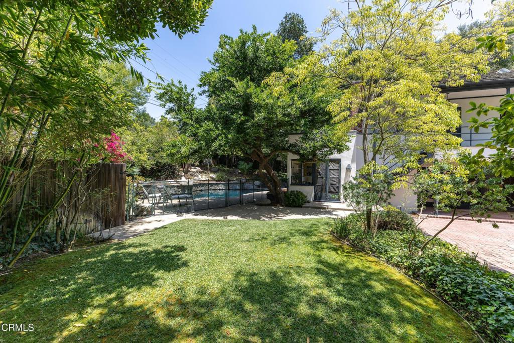 Property photo 44