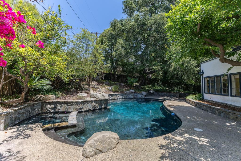 Property photo 46