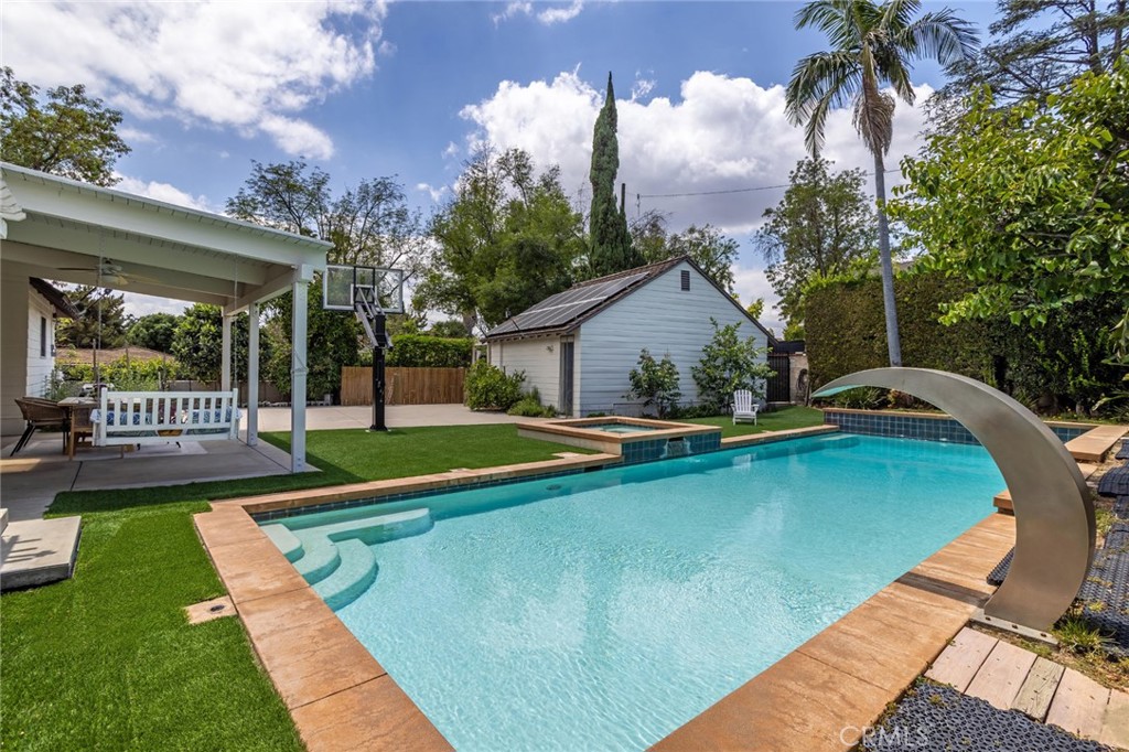 Property photo 36