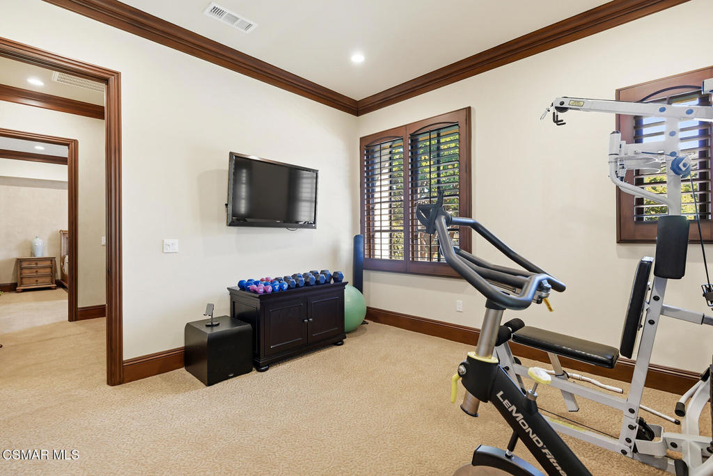 Property photo 38