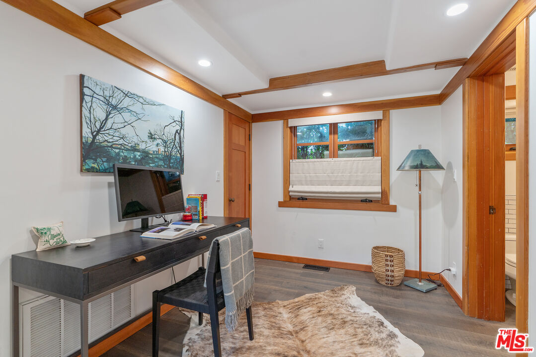 Property photo 31