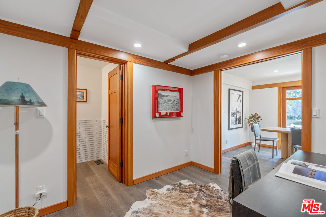 Property photo 32