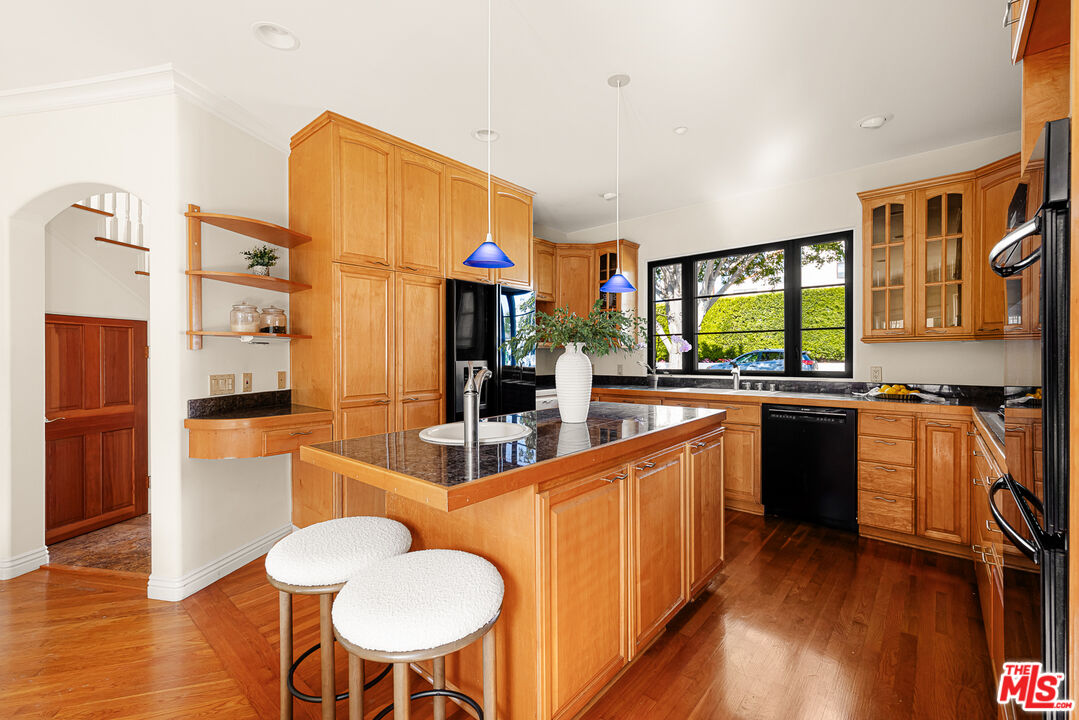 Property photo 22