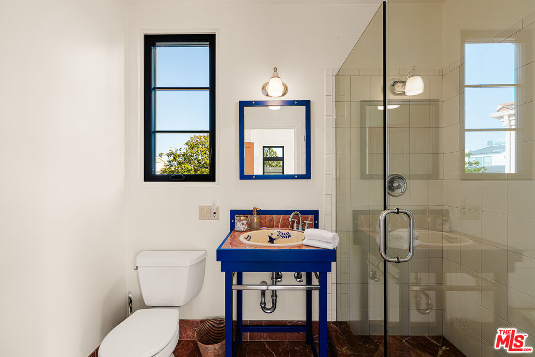 Property photo 44