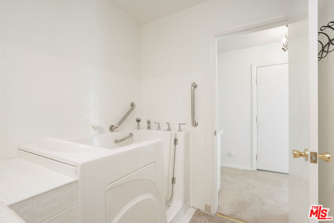Property photo 41