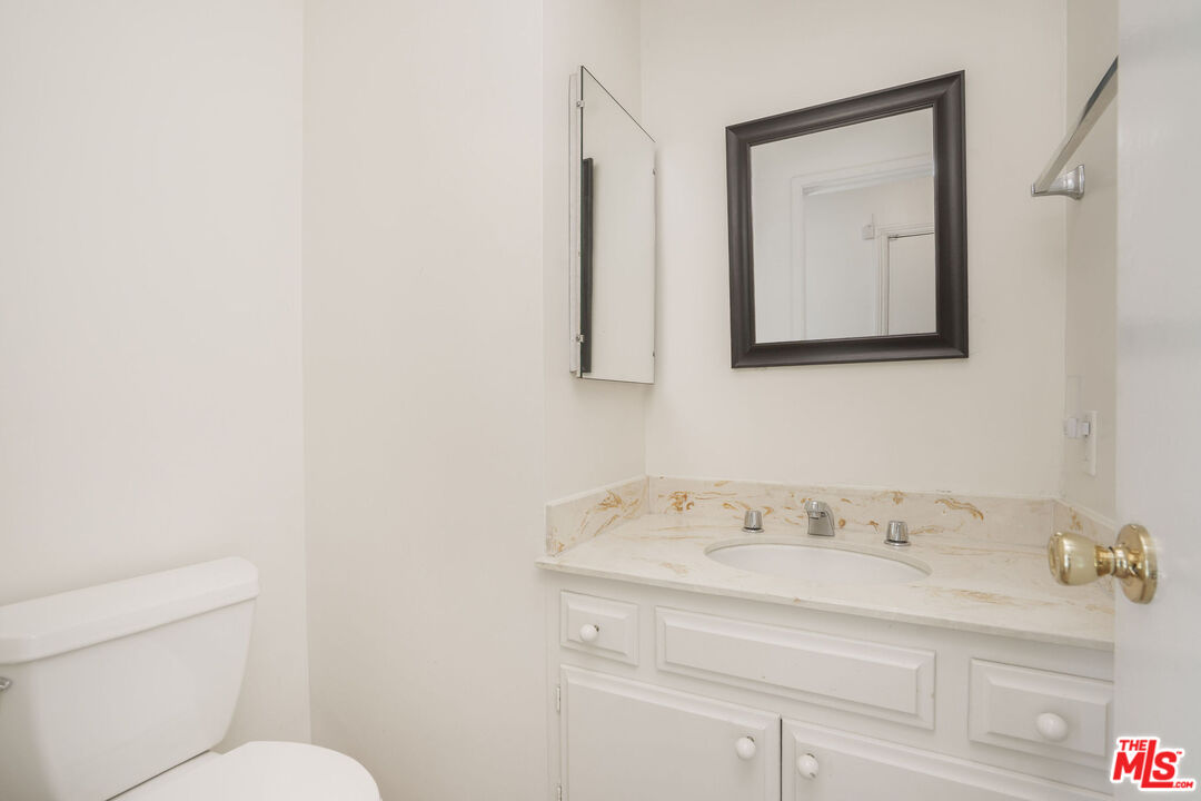 Property photo 44