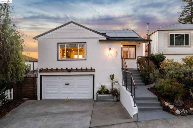 Property photo 38