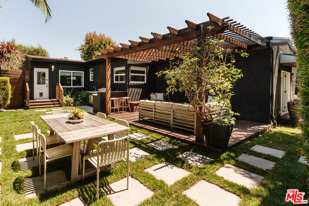 Property photo 37