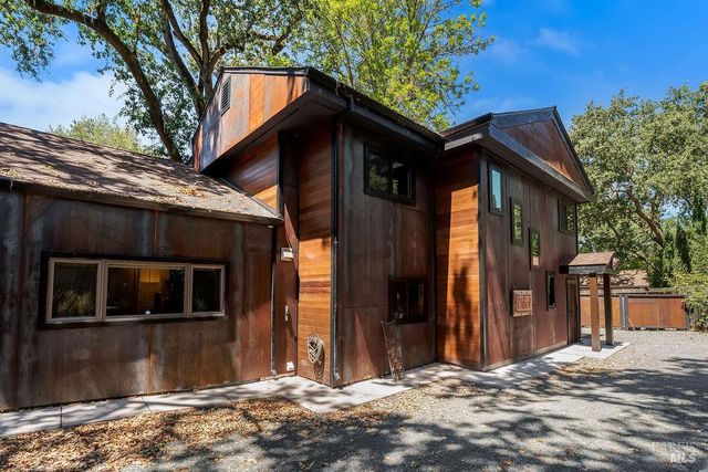 Property photo 31