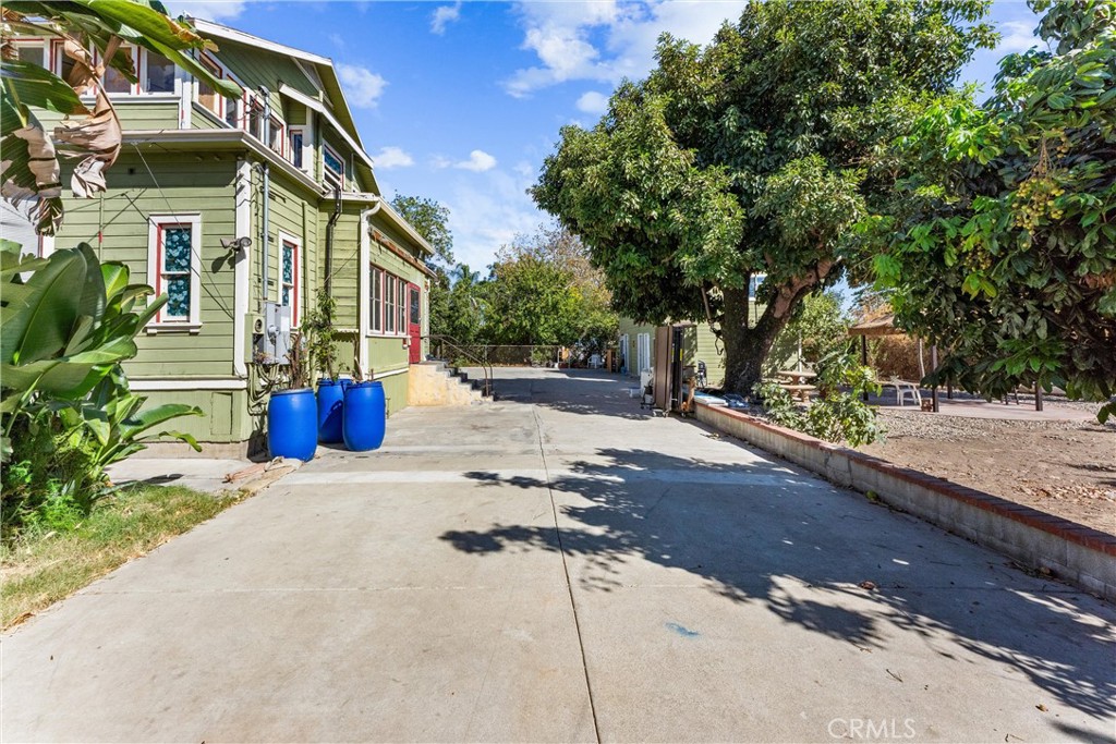 Property photo 23