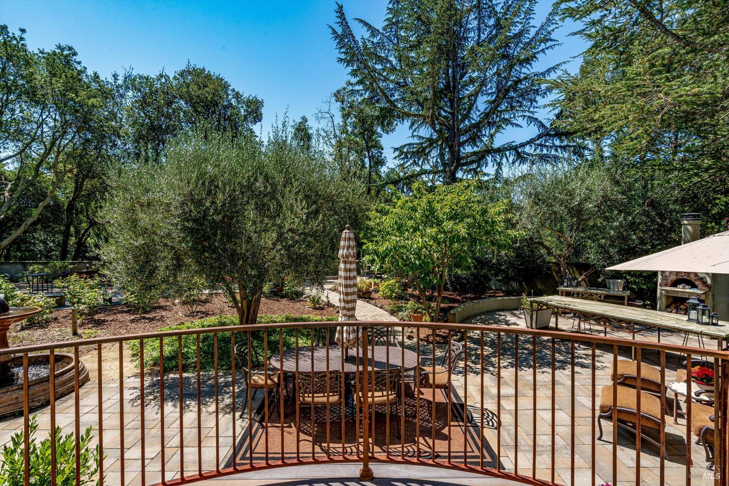 Property photo 35