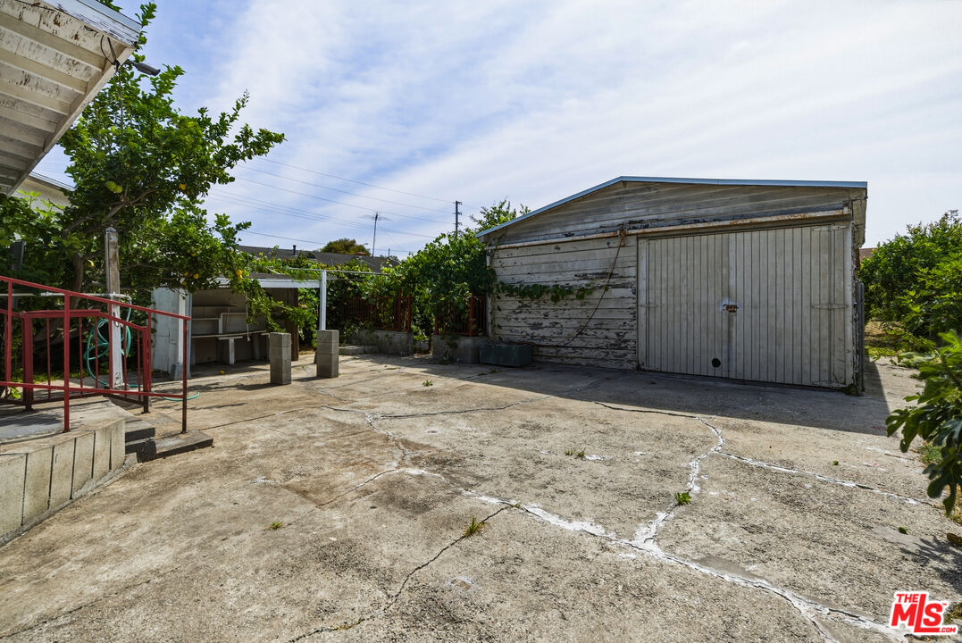 Property photo 34