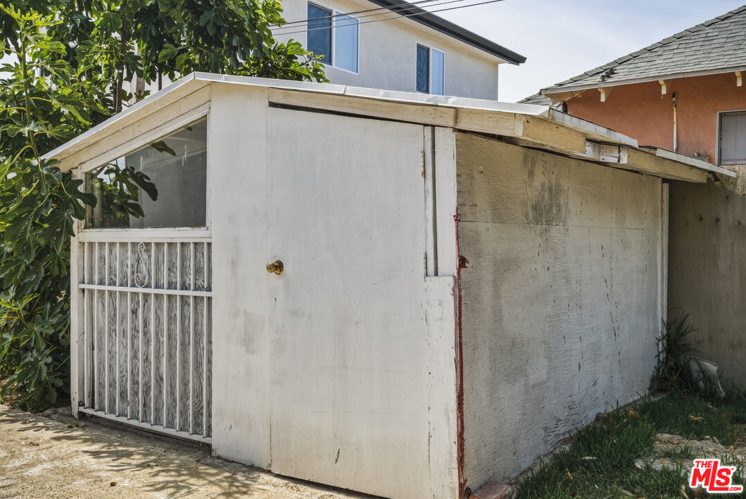 Property photo 38