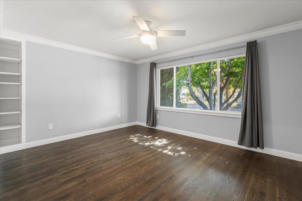 Property photo 37