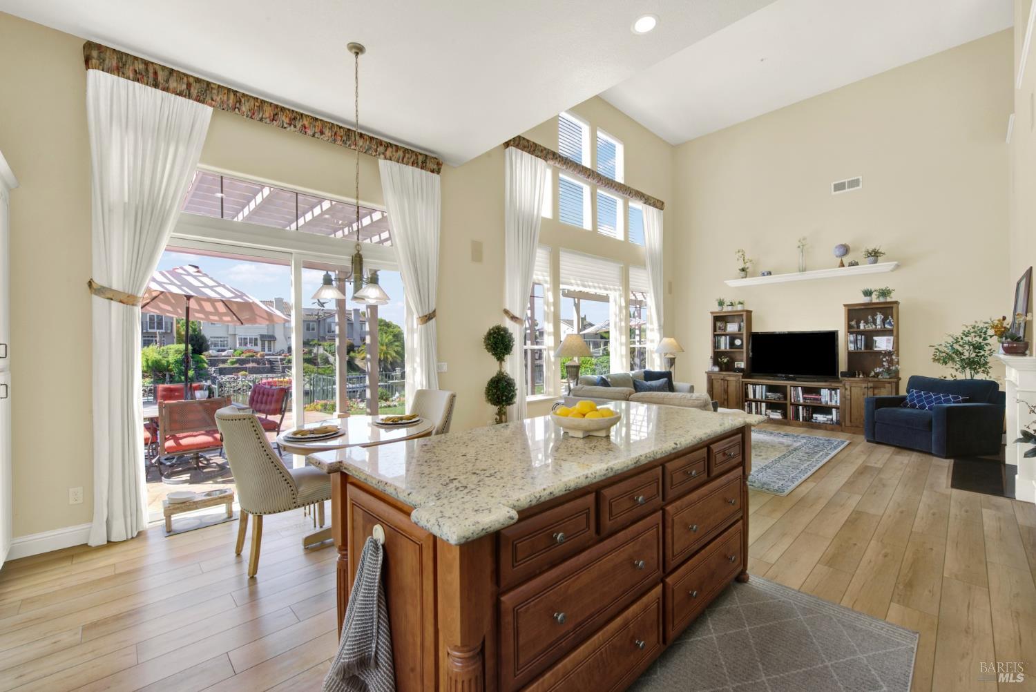 Property photo 31