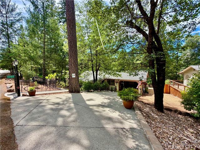 Property photo 38