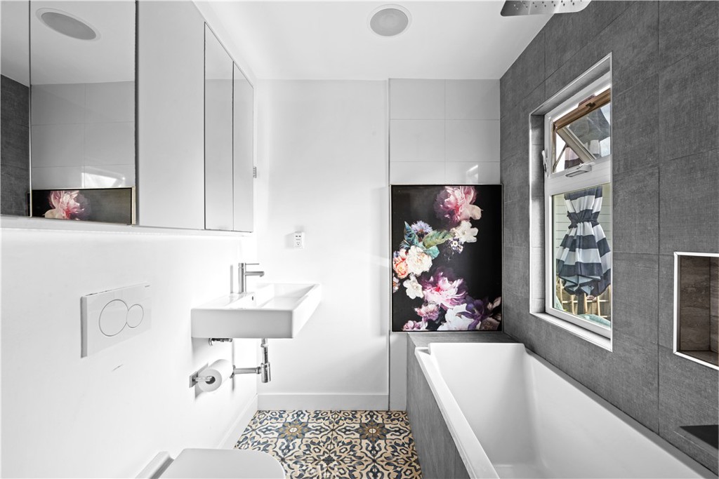 Property photo 46